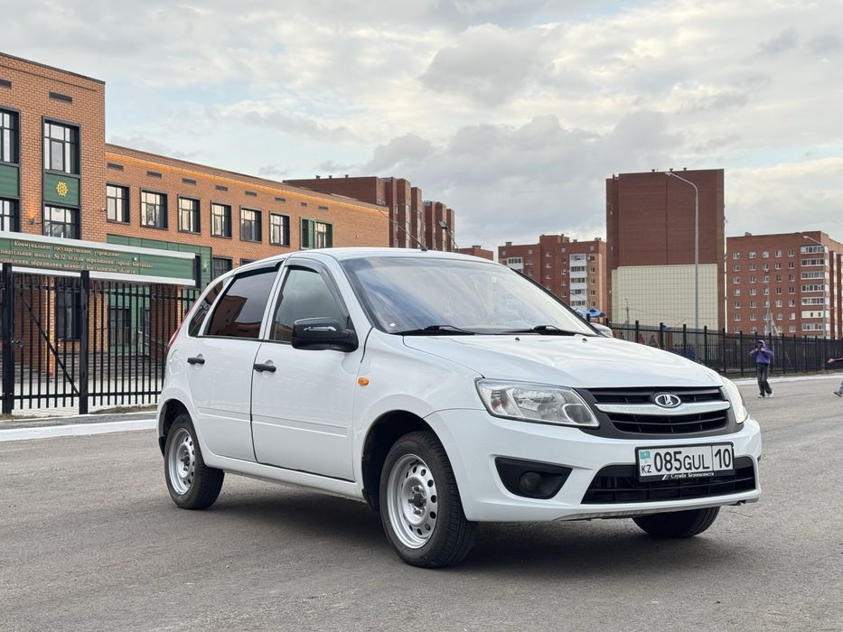 Автомобиль ВАЗ Kalina