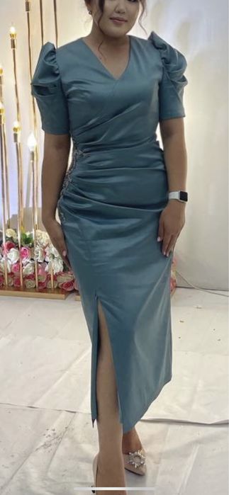 Женская одежда, вечерная платье,44-46 размер, отличного качества