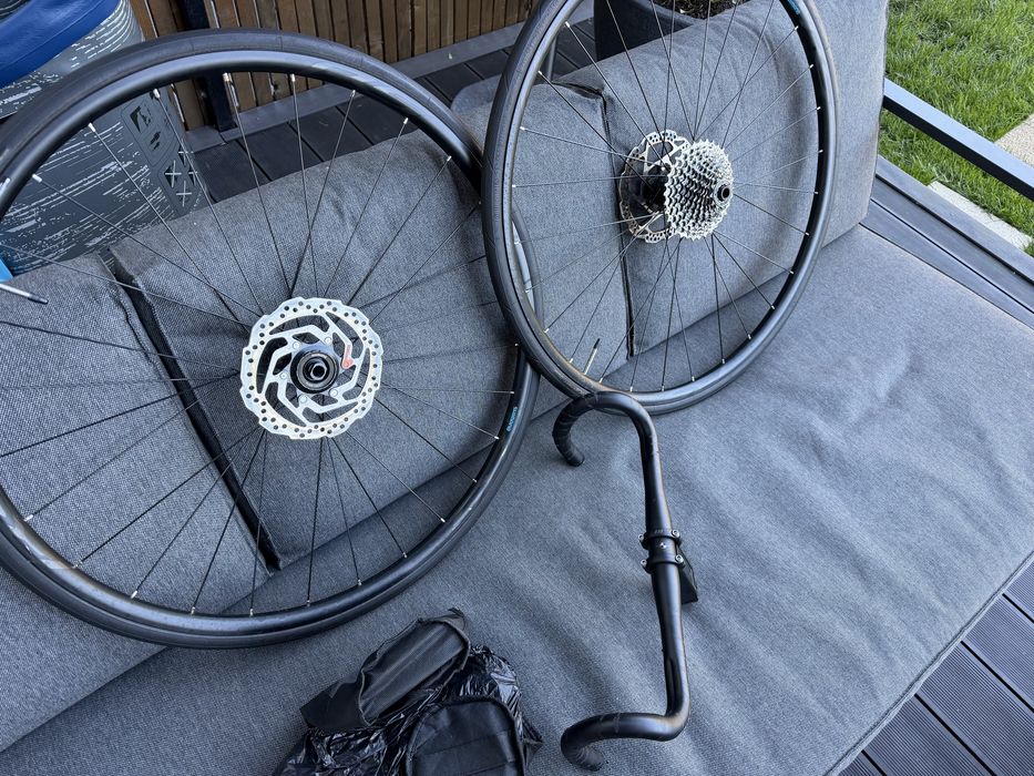 roti shimano rs, pinioane 105, discuri 105