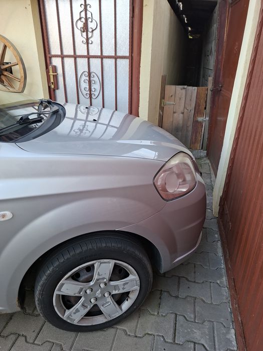 Vând Chevrolet Aveo, stare foarte bună, 2000€ negociabil