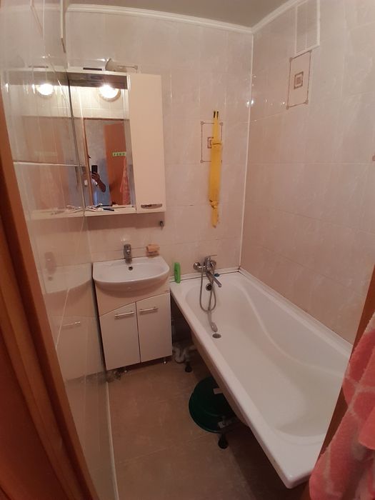 2ком квартира 45кв ,не угловая