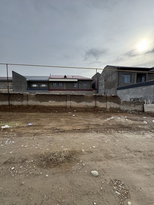 Тошкент тумани узумзорда Ер сотилади