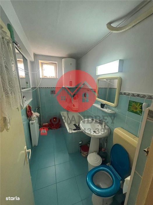 Ap 3 camere decomandat, 62 mp, et.2, zona Taxe-Impozite