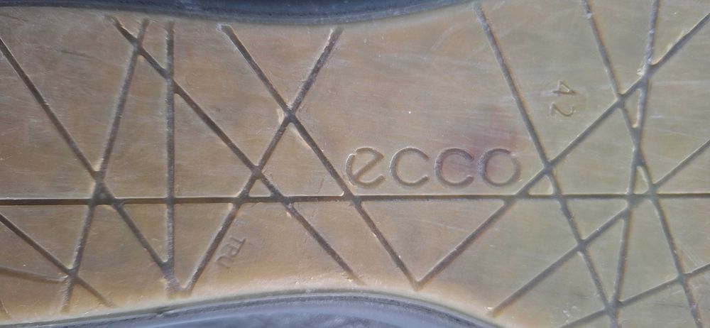 Обувки Ecco № 42