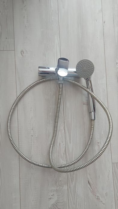 Душбатерия Hansgrohe