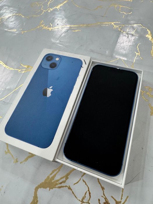 Продам iphone 13 128гб