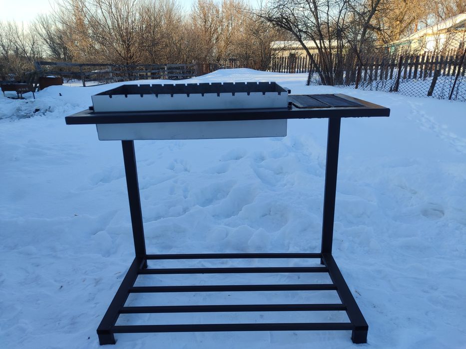 хороший мангал в подарок мешок углей