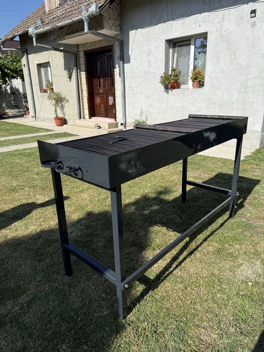 Grătare personalizate din fier – lucrate manual, pe comandă