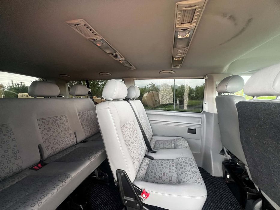 Vw Caravelle Lung 8+1 An Fabricatie 10/2014 2.0 Tdi 140 Cp 6+1 Trepte ! Recent Adusa