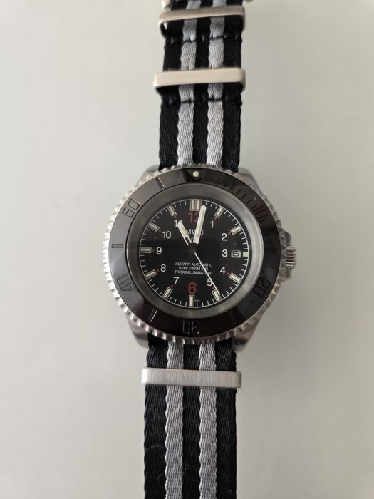 Часовник MWC diver 300m