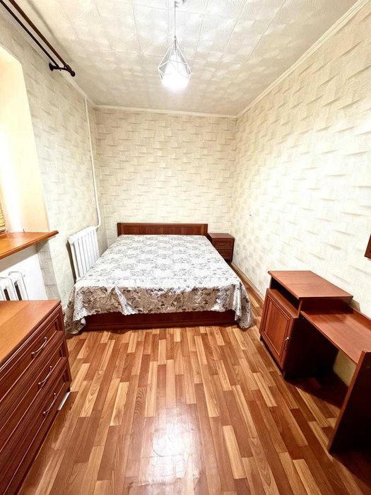 Продаётся 2-х комн квартира район Кирова