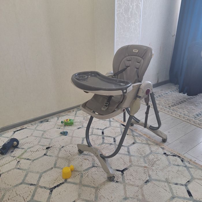 Продам детский стульчик для кормления