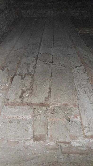 URGENT - Dulapi de 25 ani, uscati,excelenti mobila, 50 x 300 x 4000 mm