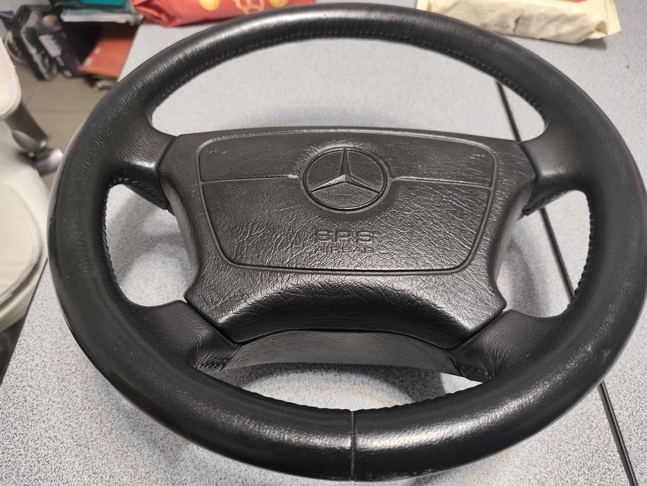 Волан Мерцедес w124,w202,w210,r129