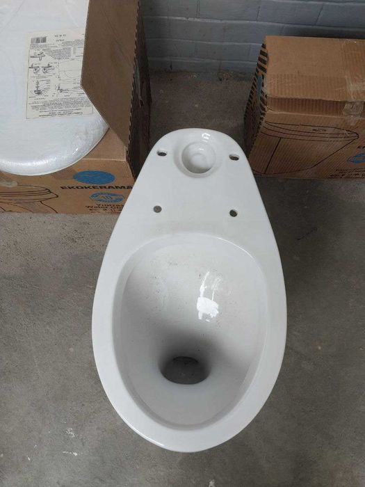 Унитаз умуман ишлатилмаган