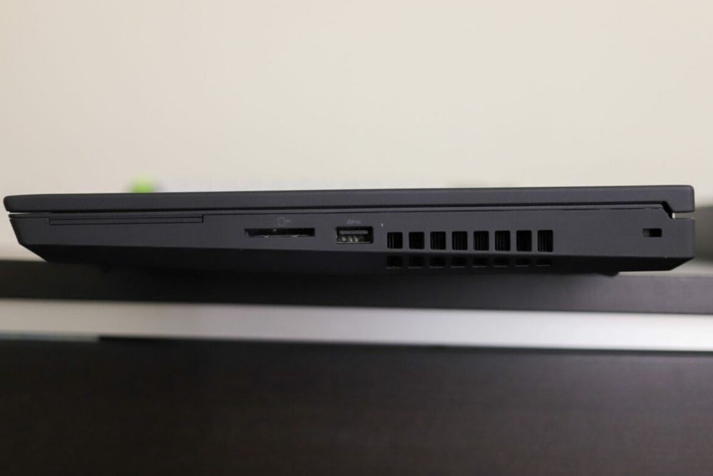 Lenovo ThinkPad P15 Gen2