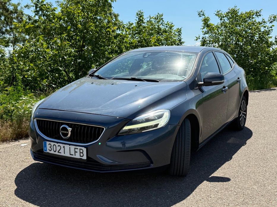 Volvo v40 2.0 automat