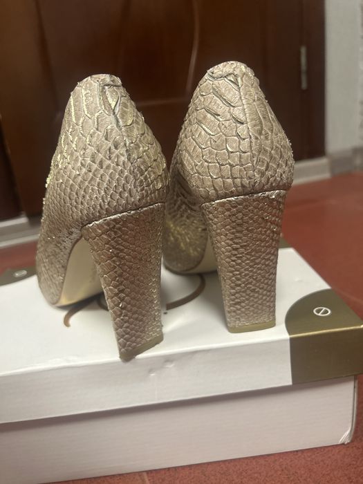 Туфли кожаные почти новые