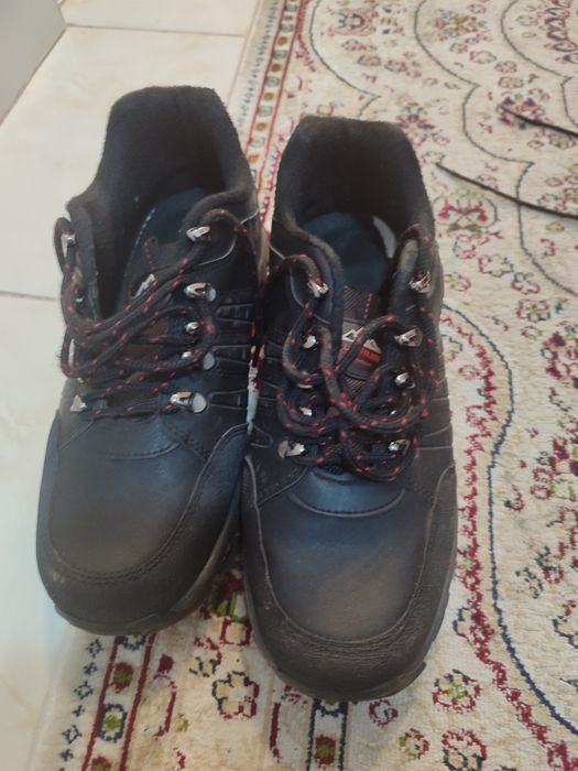 Продам мужскую обувь