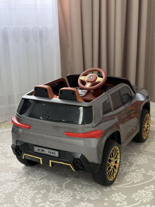 Детский электромобиль