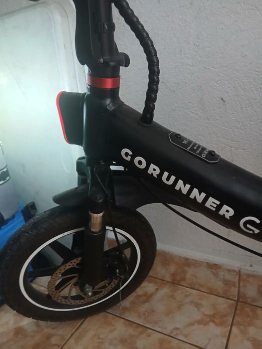 Vând bicicleta electrica