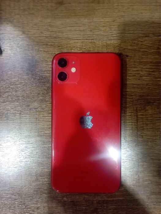 Продам айфон 11 в хорошем состояние