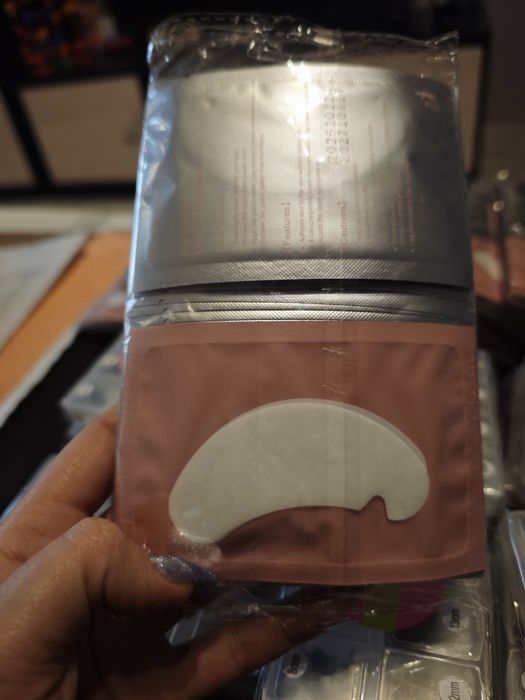 Продавам мигли,пачове и пяна