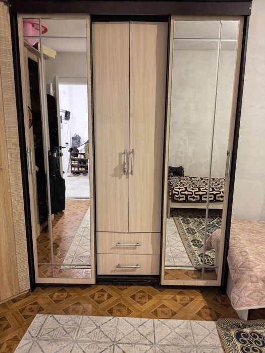 Продам шкаф срочно