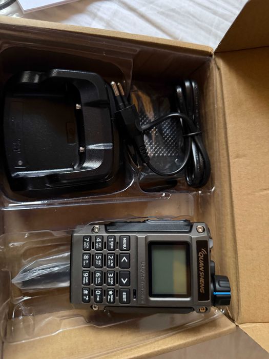 Walkie talkie-ul Quansheng Mini Kong UV-K1