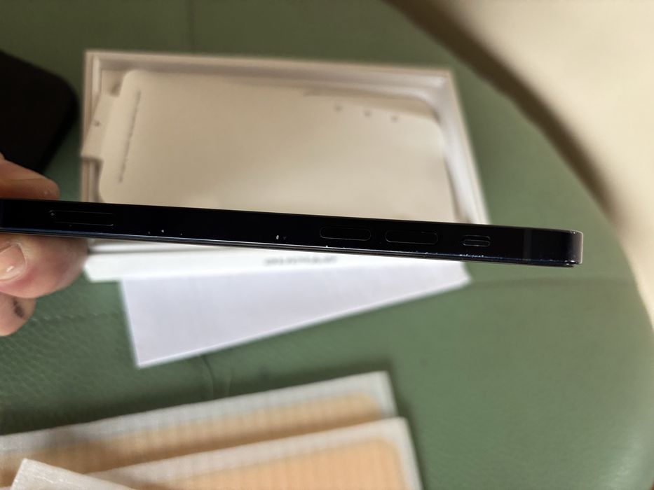 iPhone 12 64 Gb черен