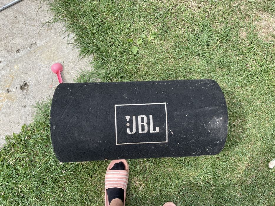 Vand/Schimb subwoofer jbl