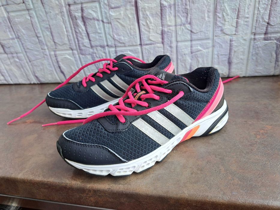 детски маратонки,кецове,спортни обувки,Adidas,адидас,ном 36,за момиче