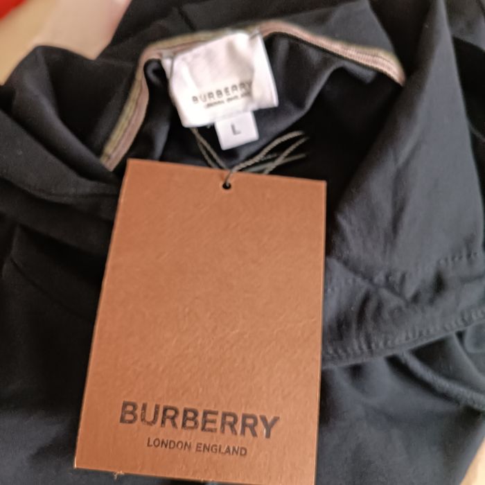 Нов суитчър Burberry