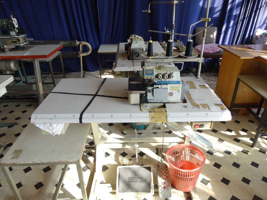 Шевна машина – 3 конечен оверлог Kingtex