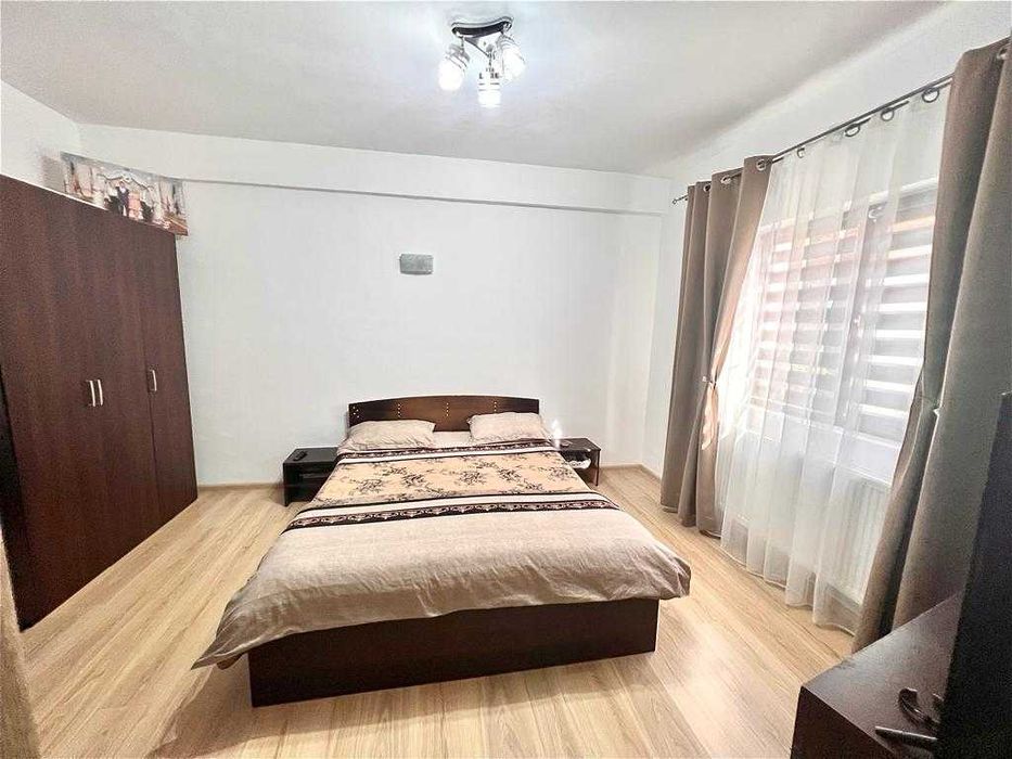 Casa 4 camere Bratianu,fara conision