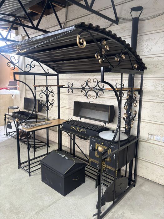 Мангальный комплекс с навесом