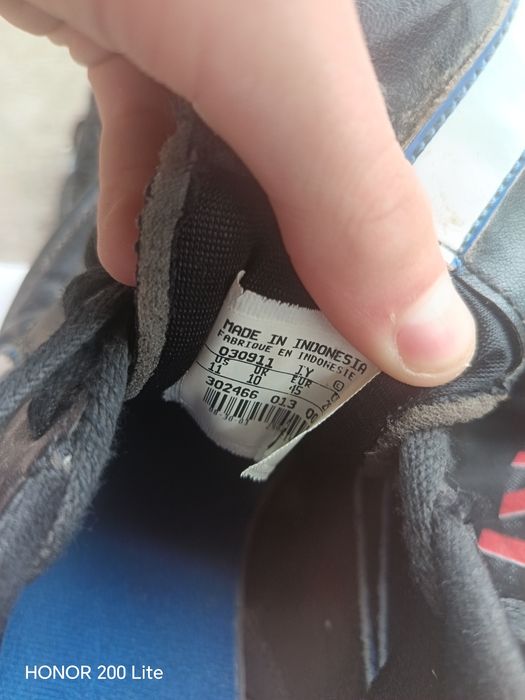 Crampoane Nike originale din Indonezia