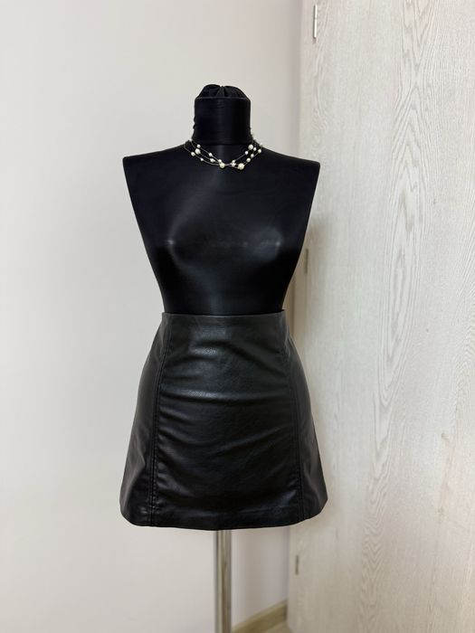 Fusta H&M, marimea M