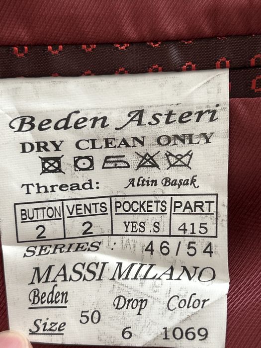 Костюм,тройка,бордовый.