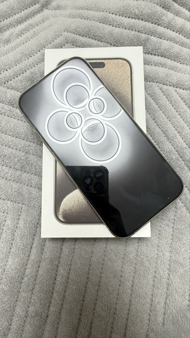 Срочно продам iPhone 15 pro