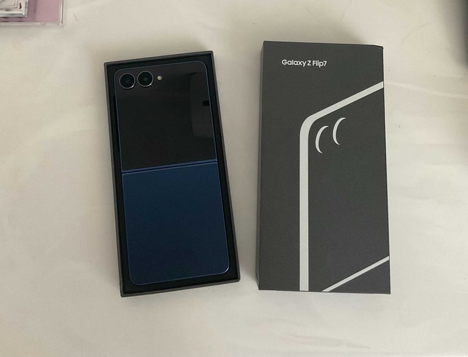 Samsung Z Flip 7