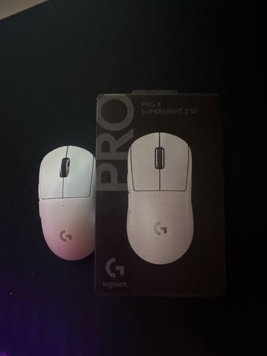 Logitech pro x superlight чисто нова