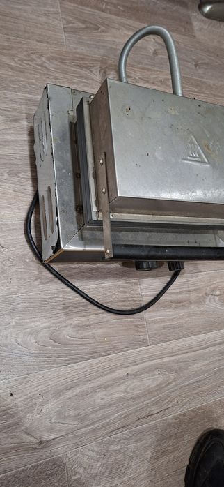 Продам вафельница для пончиков