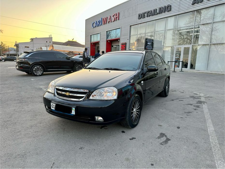 Продается Lacetti 1.8