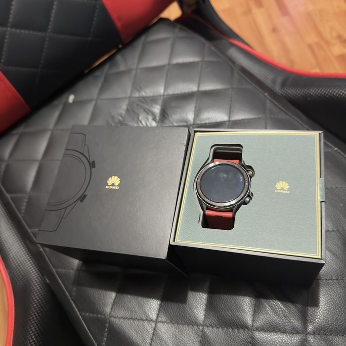 Huawei Watch GT - 46mm - Red