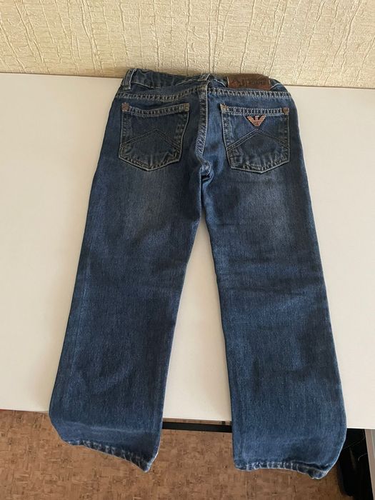 Продам джинсы для мальчика