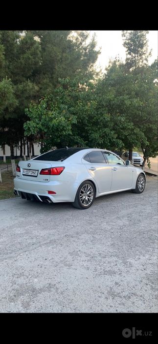 Lexus is 250 motor 2.5 avtomat