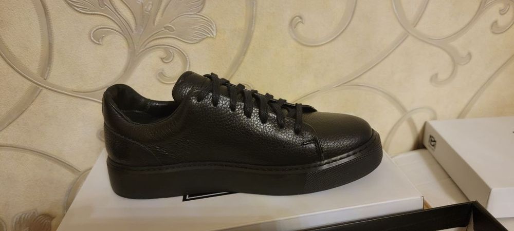 Турецкий кожаный кроссовки