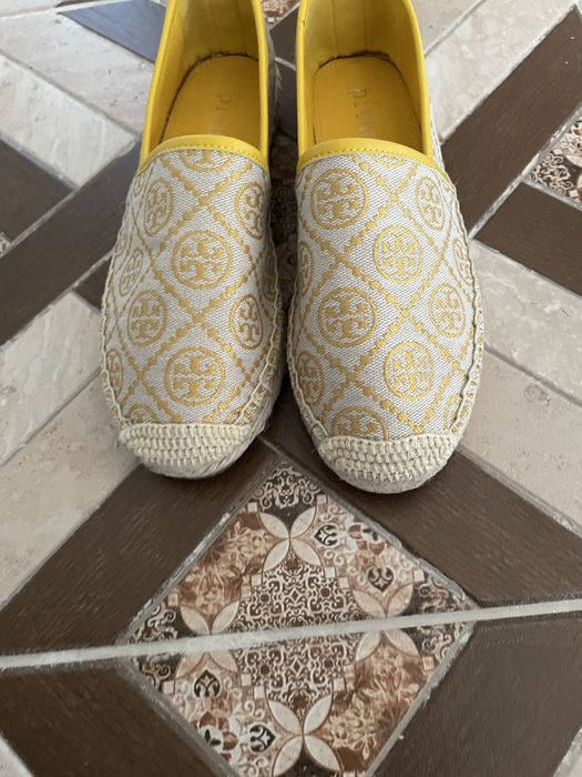 Продаю слипон.Новая.Качесво топ