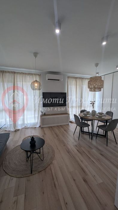 Дава се под наем Тристаен апартамент в София, Кръстова вада - 80 кв.м за 1200 € - Снимка #4